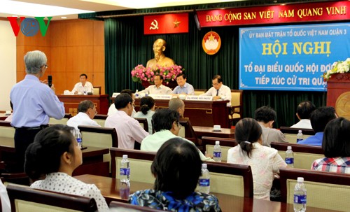 Truong Tan Sang à la rencontre des électeurs de Ho Chi Minh-ville - ảnh 1